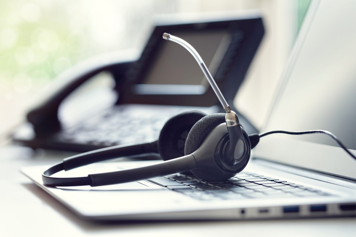 Headset for VoIP Phone on a Laptop Used to Provide Remote IT Support